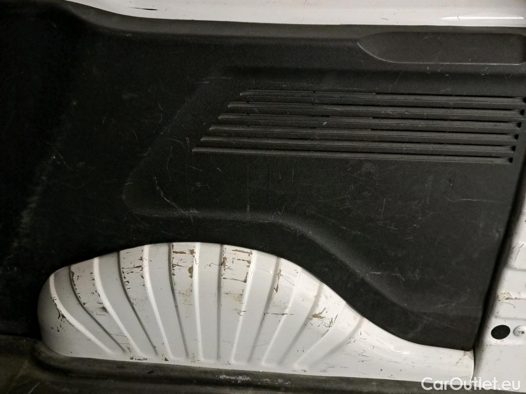  Citroen  Berlingo CITROEN  / 2018 / 3P / furgón derivado de turismo Talla M BlueHDi 100 CONTROL (AC2) #18