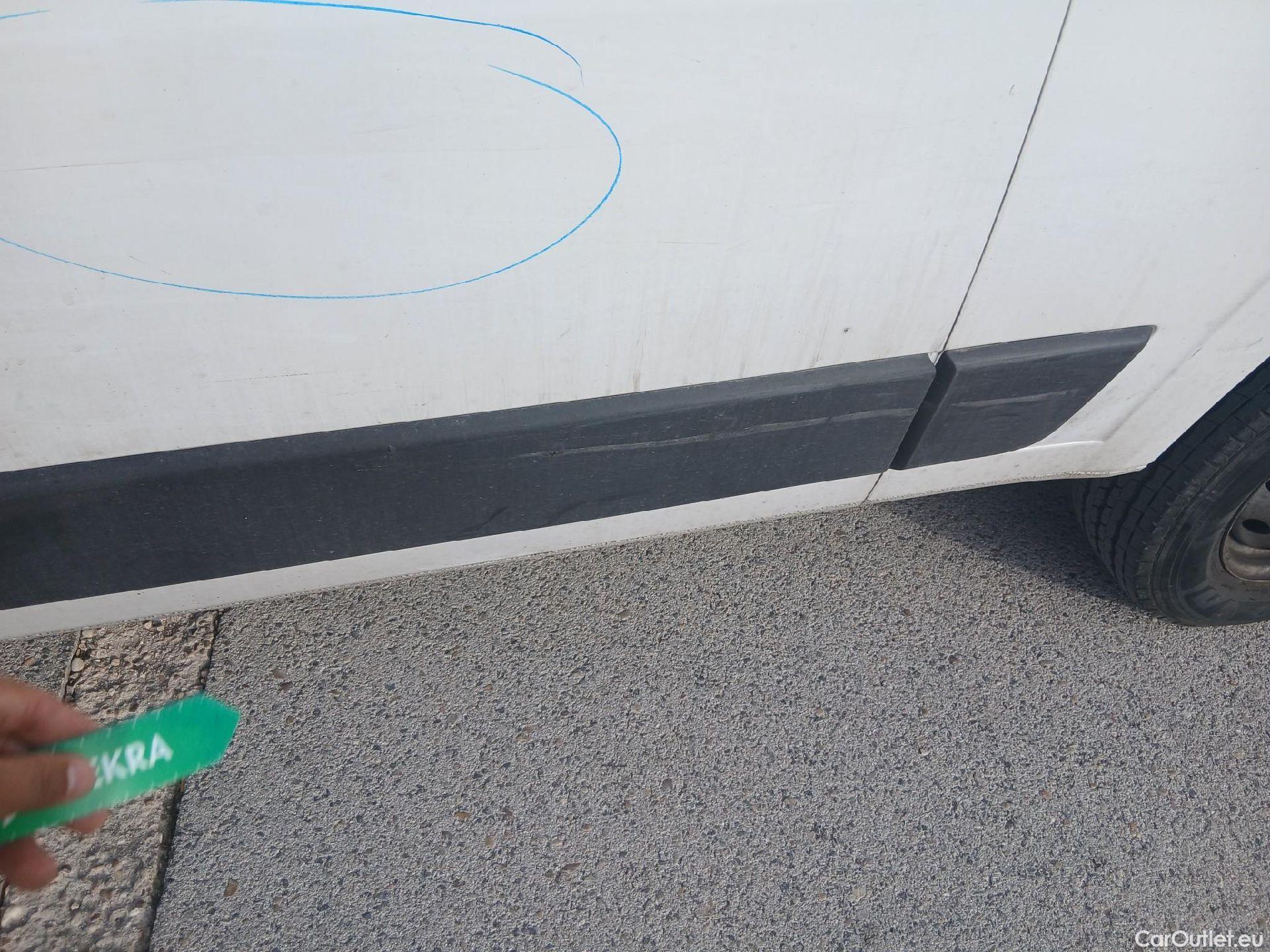  Fiat  Ducato FIAT  / 2014 / 4P / furgón Furgón 35 Medio 100kW Natural Power #34