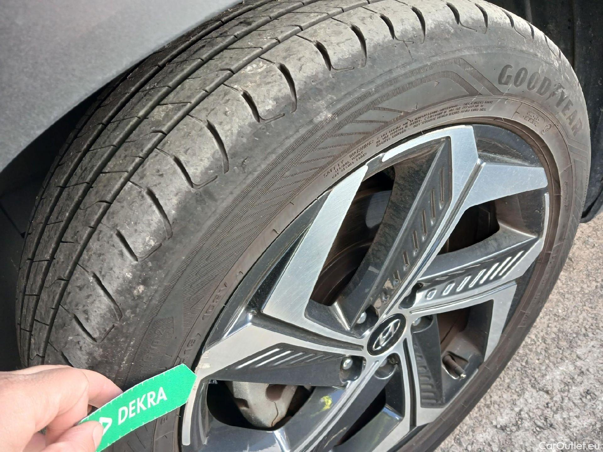  Hyundai  Tucson HYUNDAI  / 2020 / 5P / todoterreno 1.6 TGDI 169kW (230CV) HEV Style Aut 4x4 #11