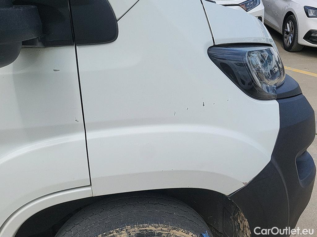  Peugeot  Boxer PEUGEOT  / 2014 / 4P / furgón Pack 330 L1 H1 BHDI 88kW(120CV) S&S 6 V. #24