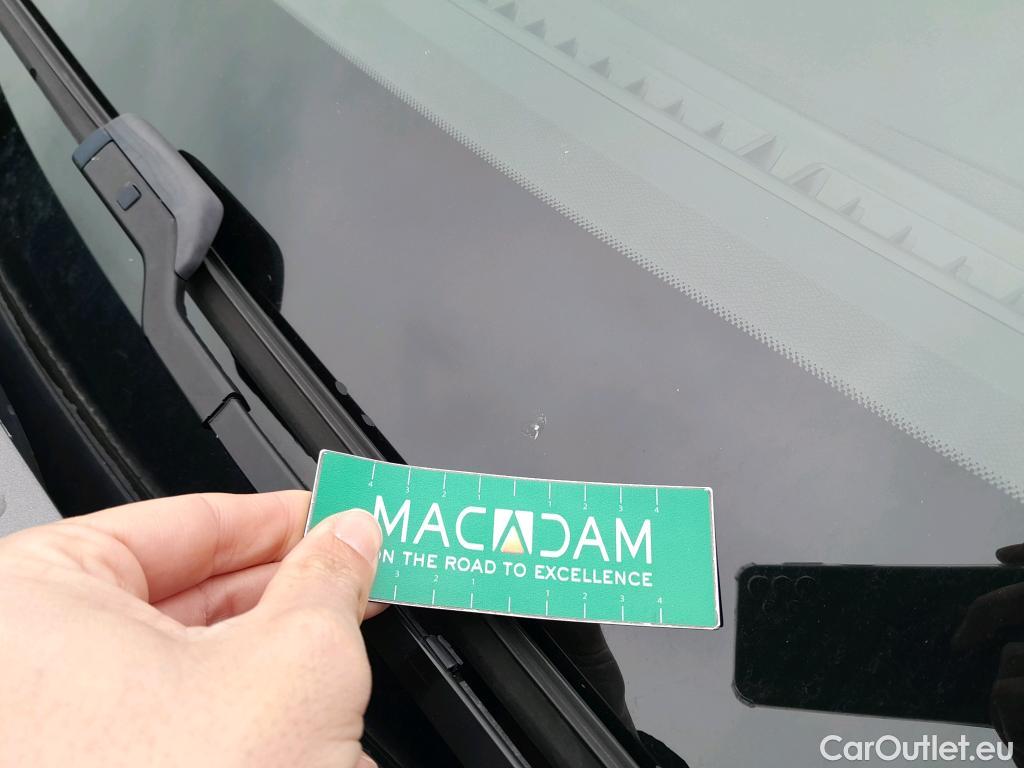  Peugeot  3008 PEUGEOT  / 2020 / 5P / todoterreno 1.5 BlueHDi 96kW S&S GT EAT8 #2