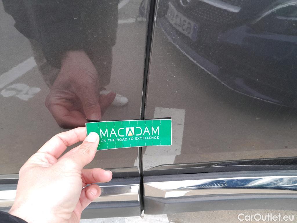  Peugeot  3008 PEUGEOT  / 2020 / 5P / todoterreno 1.5 BlueHDi 96kW S&S GT EAT8 #5