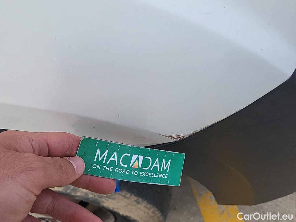  Peugeot  Boxer PEUGEOT  / 2014 / 4P / furgón Pack 330 L1 H1 BHDI 88kW(120CV) S&S 6 V. #25