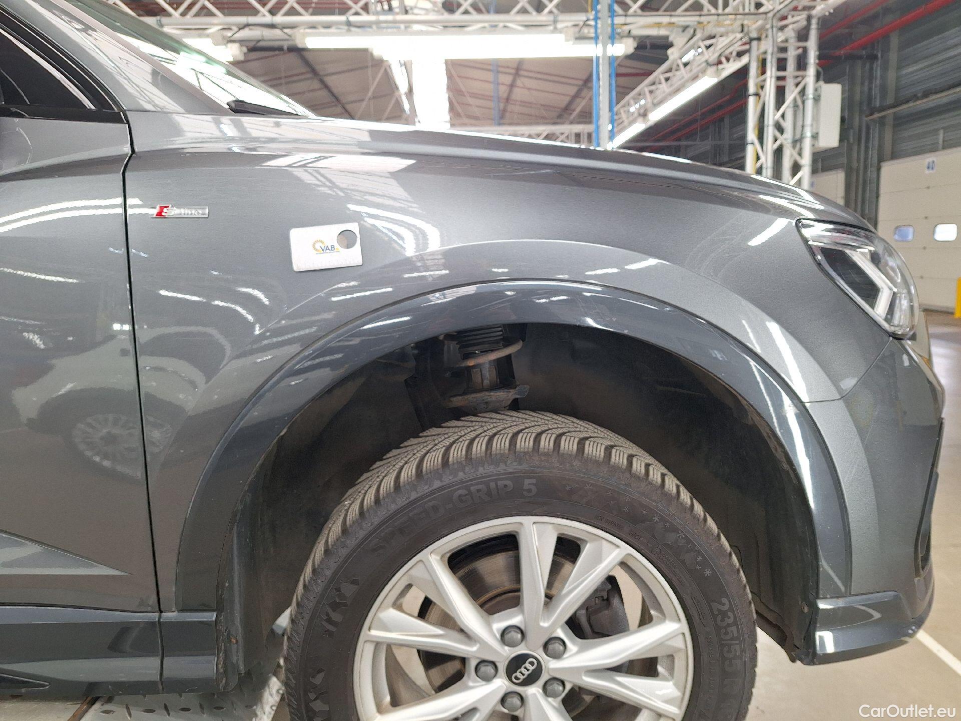  Audi  Q3 Audi,  SB '19, Audi  Sportback 35 TDI S tronic S Line Business  #24