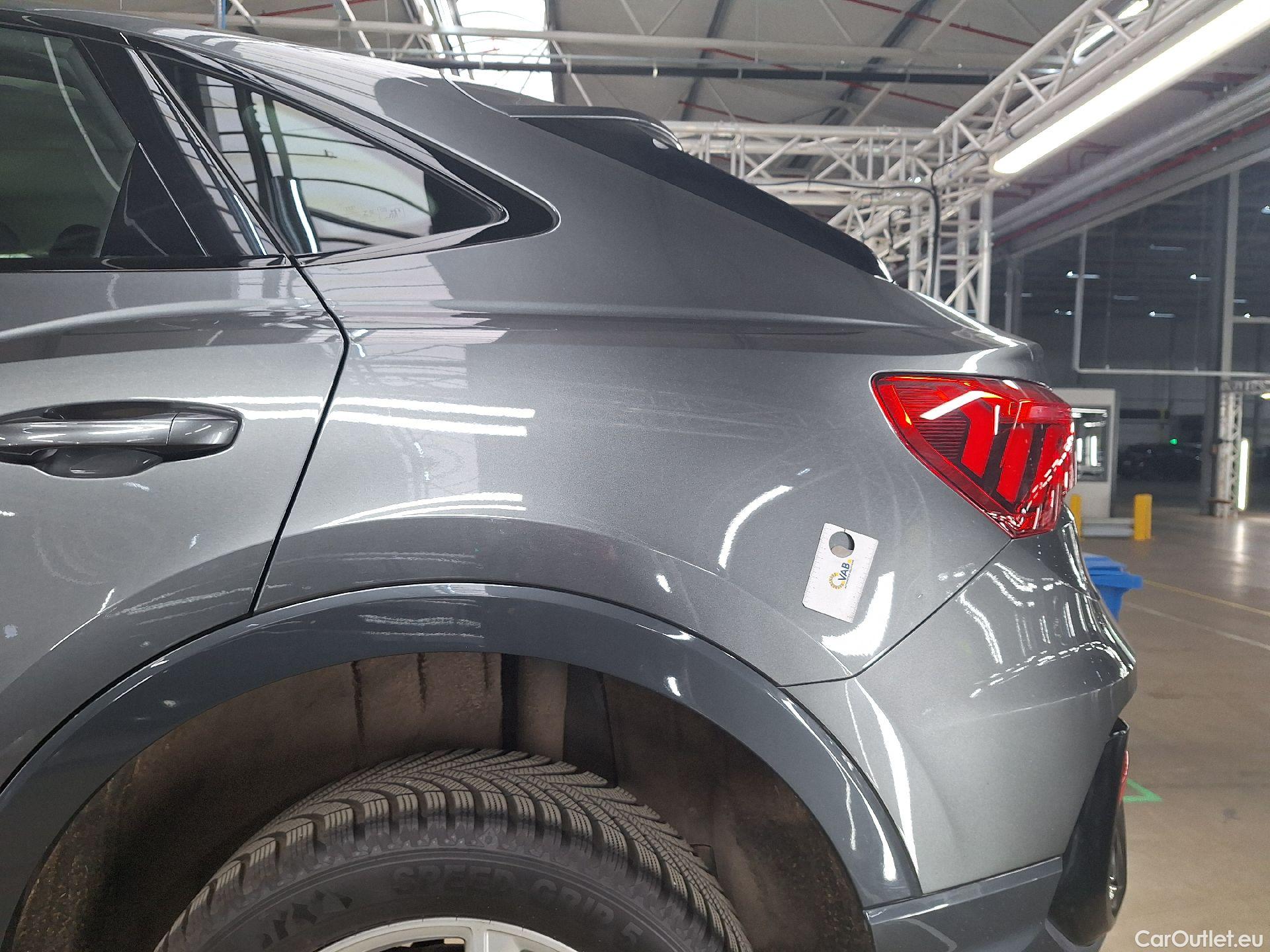  Audi  Q3 Audi,  SB '19, Audi  Sportback 35 TDI S tronic S Line Business  #16