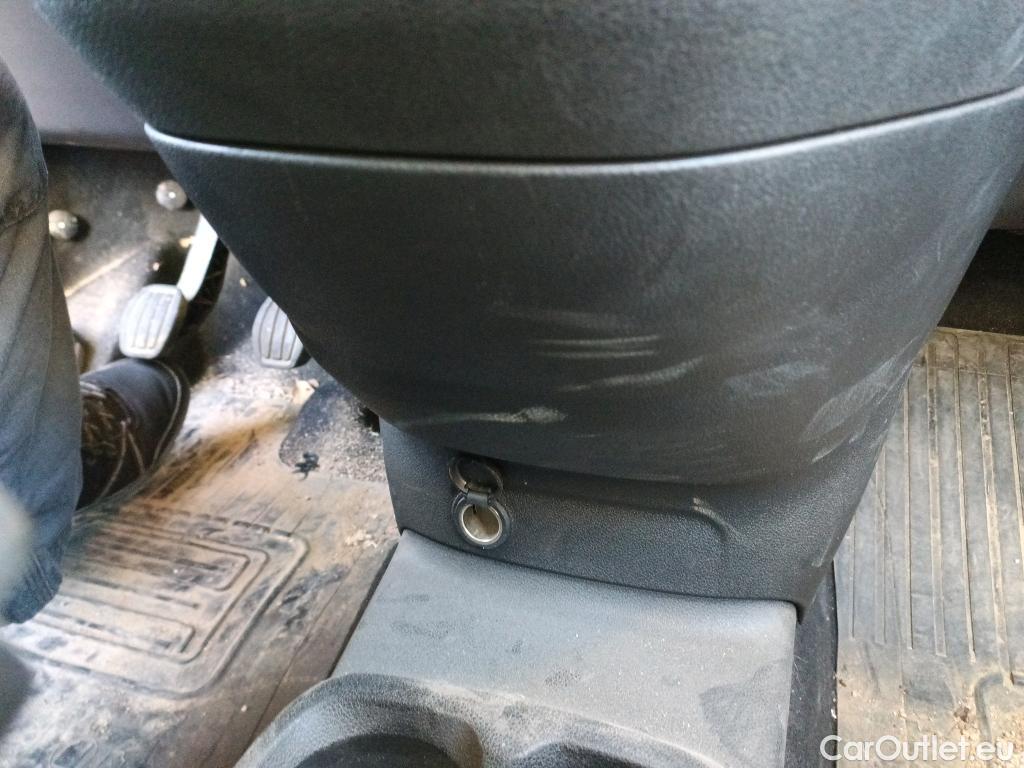  Toyota  Proace TOYOTA  City / 2020 / 4P / combi 1.5D 75kW (100CV) GX L1 #14