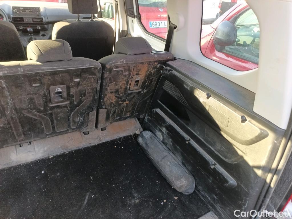  Toyota  Proace TOYOTA  City / 2020 / 4P / combi 1.5D 75kW (100CV) GX L1 #2