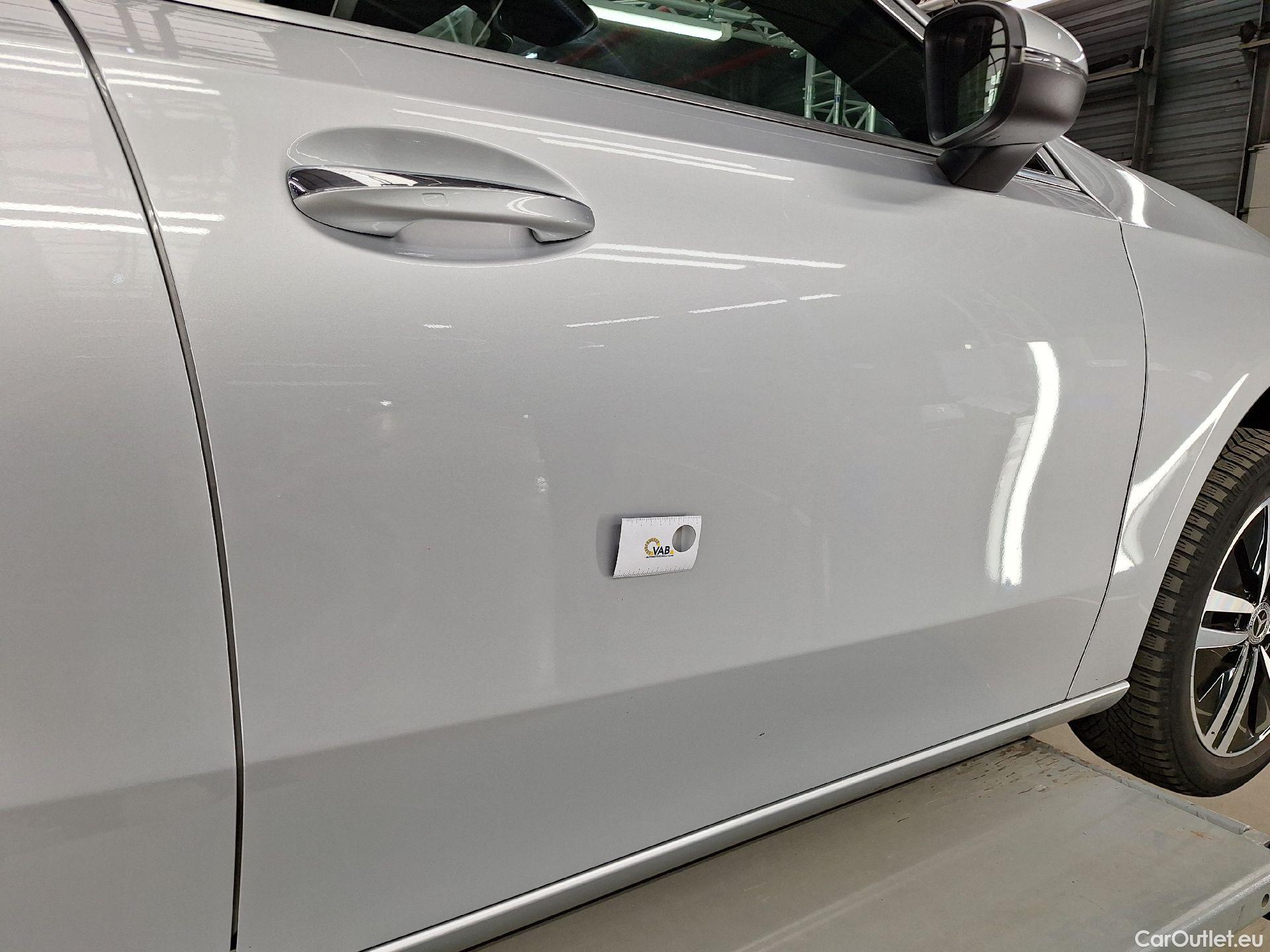  Mercedes  A-Klasse Mercedes, A-Class Berline '18, Mercedes-Benz  Limousine A 180d Business S #17