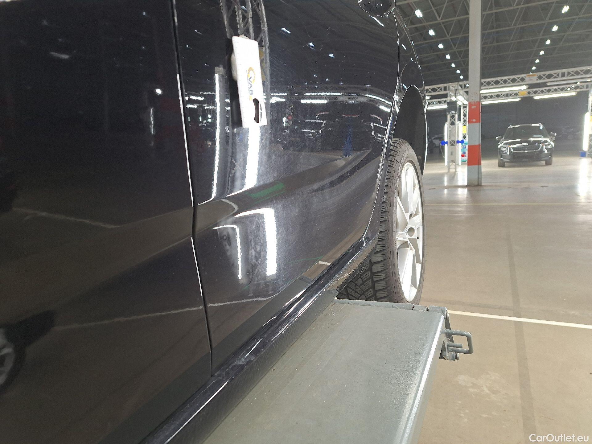  Skoda  Scala Skoda,  '19, Skoda  1.0 TSI 81kW Clever 5d #17