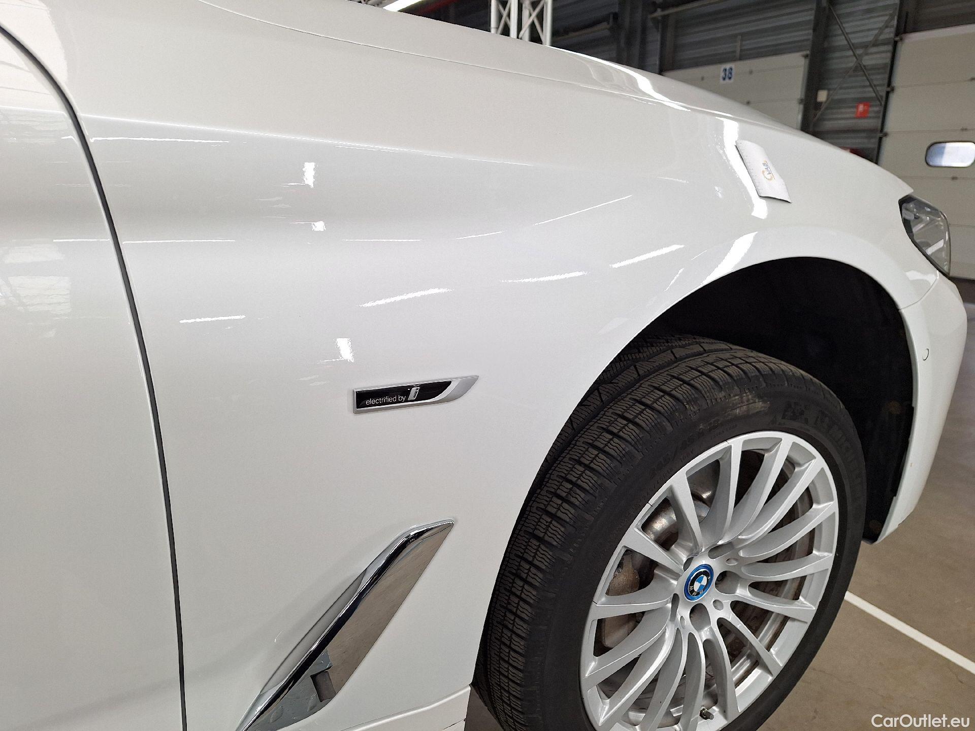  Bmw  Serie 5 BMW, 5-ser To FL'20 PHEV, BMW 5 Reeks Touring 530e Auto 5d #28