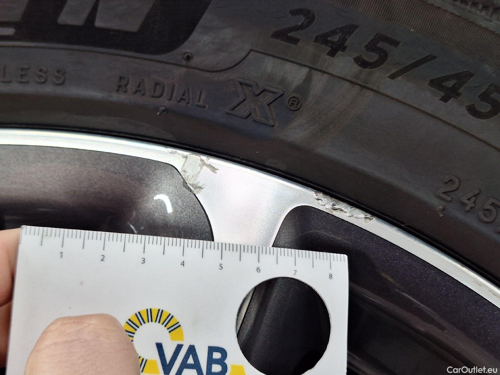  Mercedes  E-Klasse Mercedes, E-Class FL'20 PHEV, Mercedes-Benz  Berline E 300 de 4MATIC Bus #43