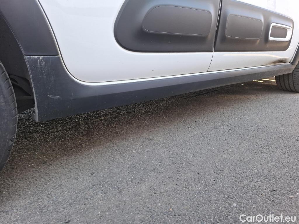  Citroen  C3  Société Feel 1.2 PureTech 80CV BVM5 E6d #36