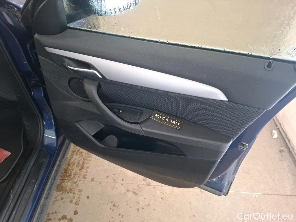  Bmw  X2 BMW  / 2017 / 5P / SUV xDrive25e Business Design BVA6 #30