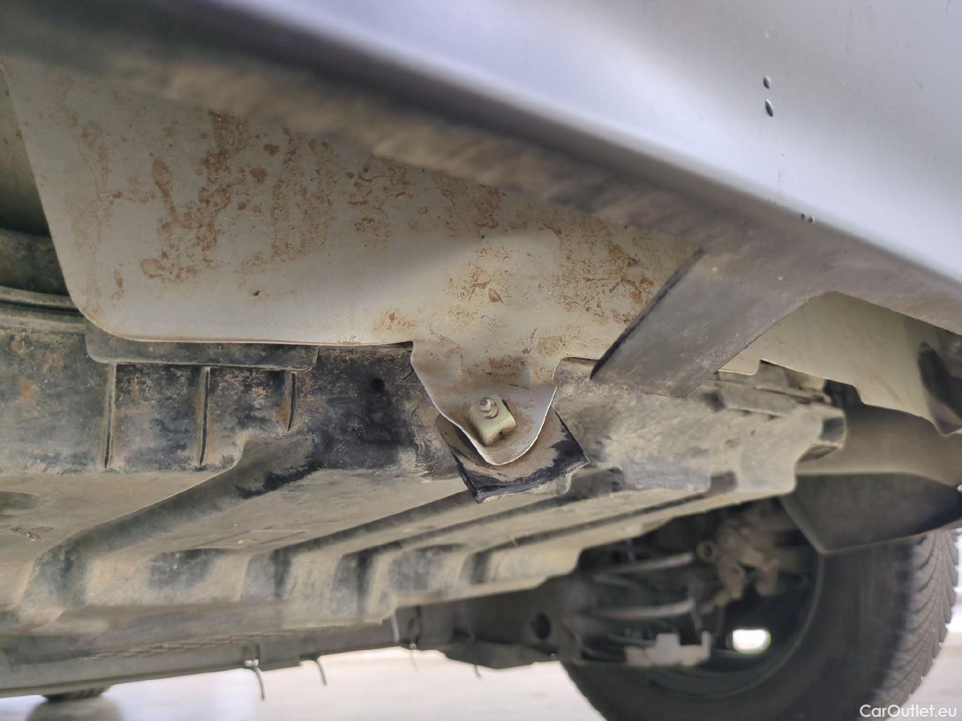  Citroen  C3  Société Feel 1.5 BlueHDI 100CV BVM5 E6dT #48