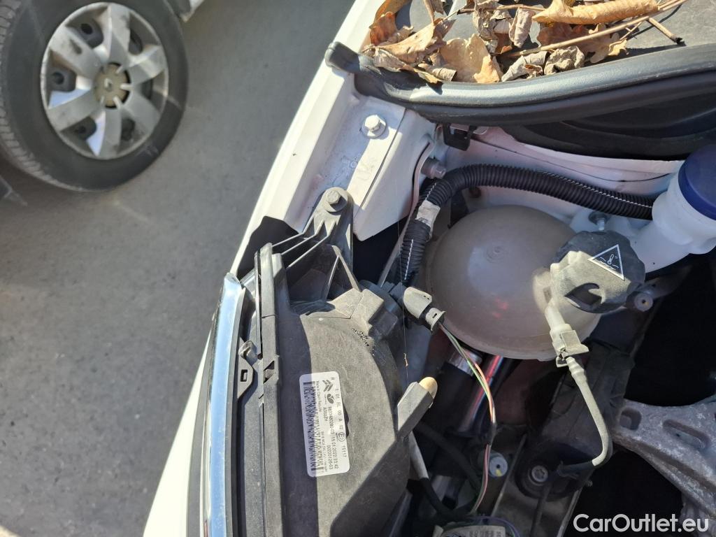  Citroen  C3  Société Feel 1.2 PureTech 80CV BVM5 E6d #57