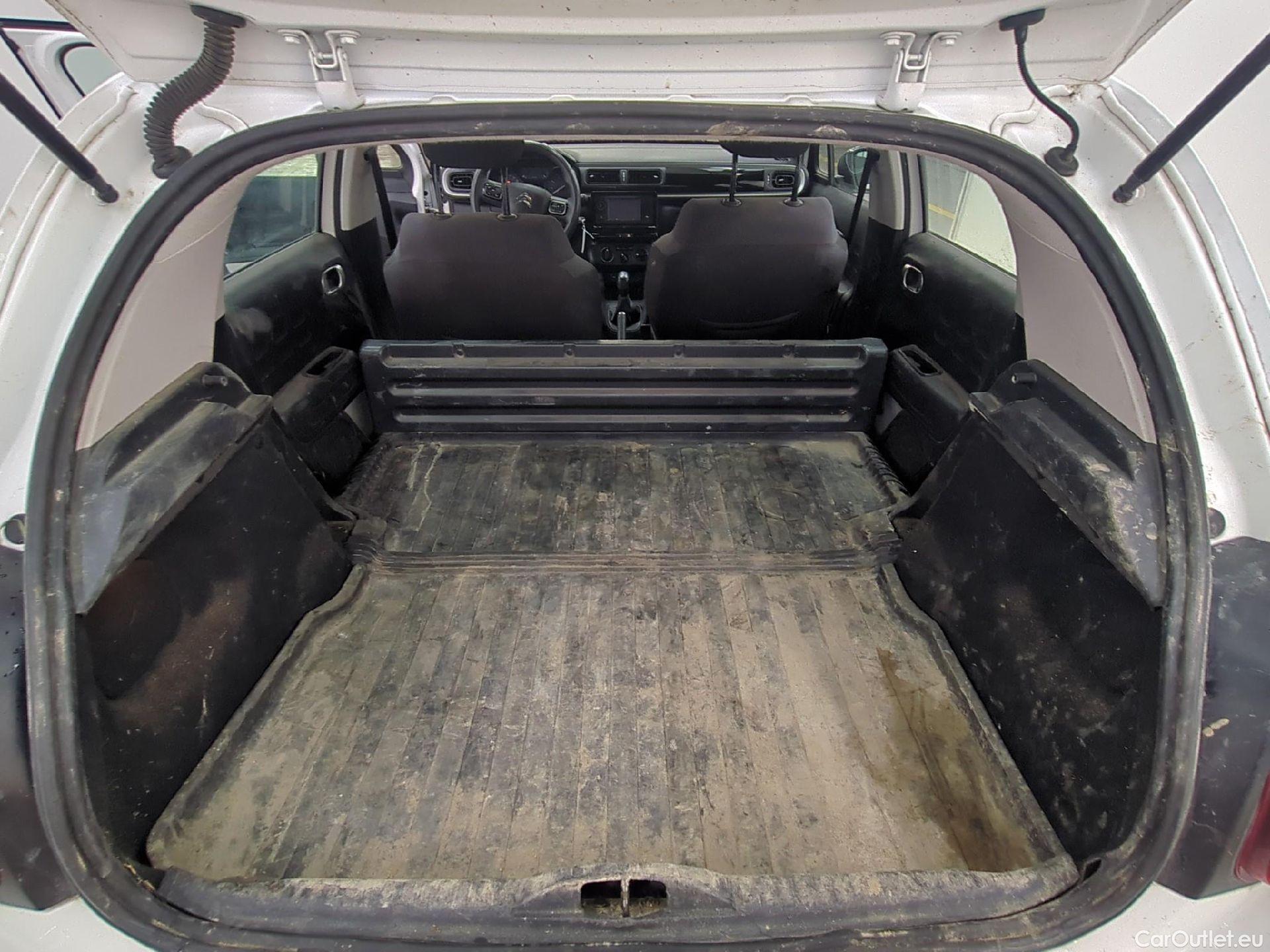  Citroen  C3  Société Feel 1.5 BlueHDI 100CV BVM5 E6dT #2