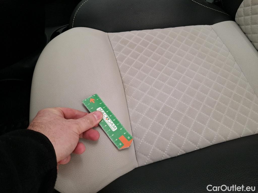  Fiat  500 FIAT C  2015  2P  Cabriolet Hybrid 10 BSG 70 ch Dolcevita #11