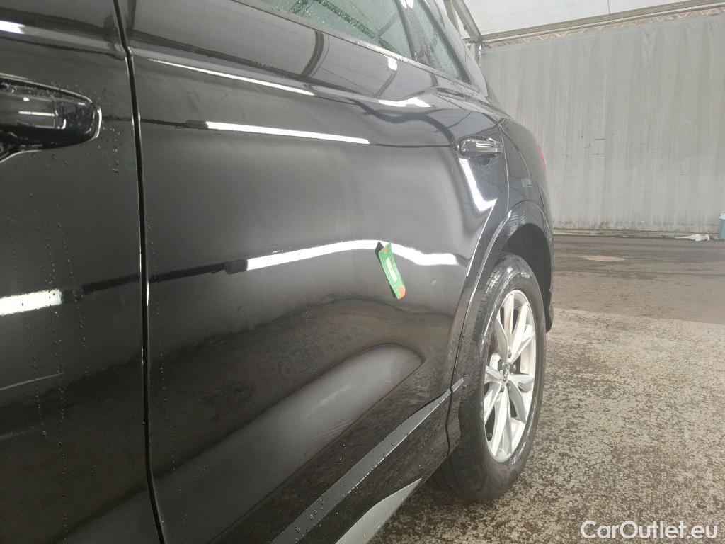  Audi  Q3 AUDI  / 2018 / 5P / SUV 35 TFSI 150 MHEV S TRONIC S LINE #9