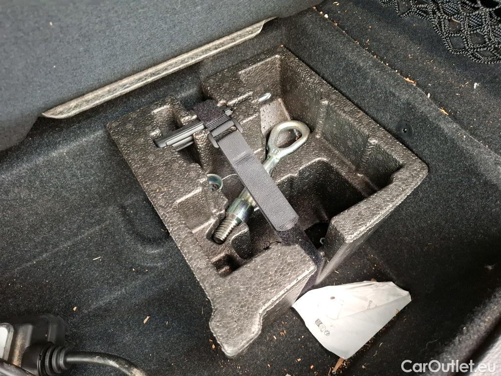  Bmw  X1 BMW  / 2019 / 5P / SUV xDrive25e Business Design BVA6 #23