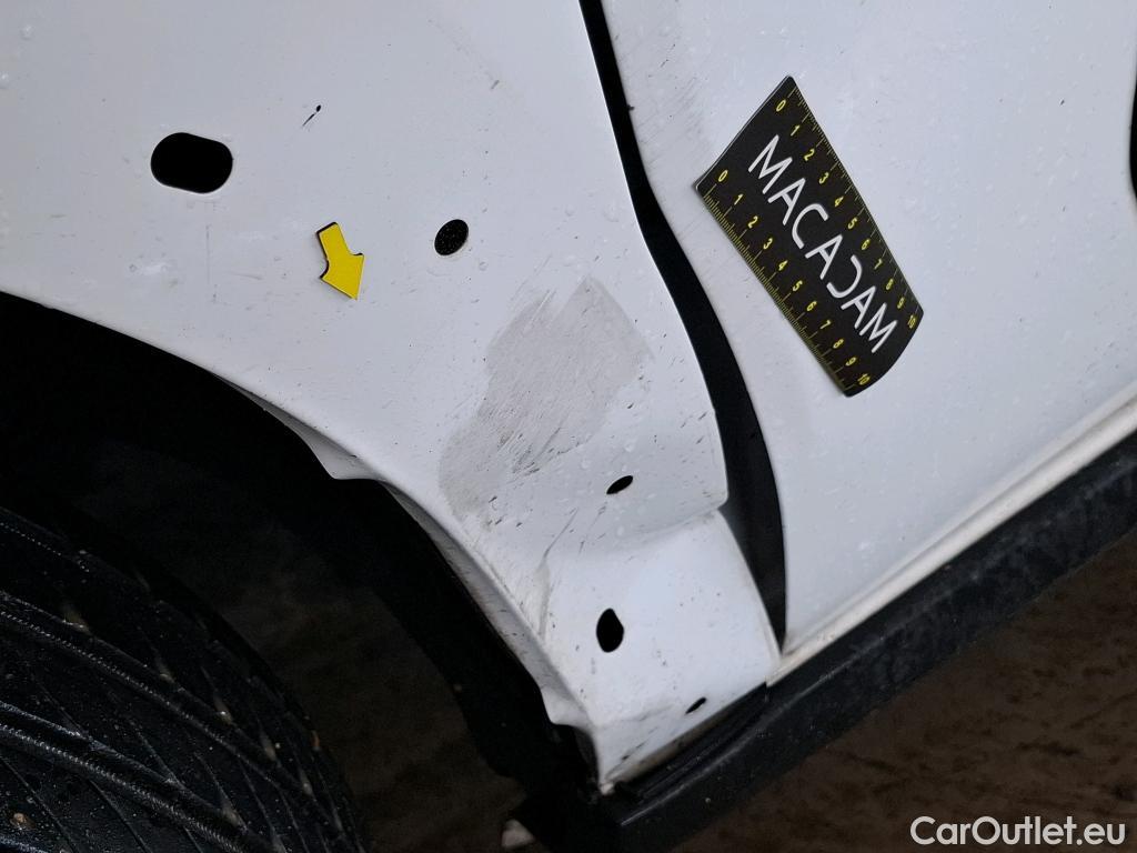  Citroen  C3  Société Feel 1.2 PureTech 80CV BVM5 E6d #11