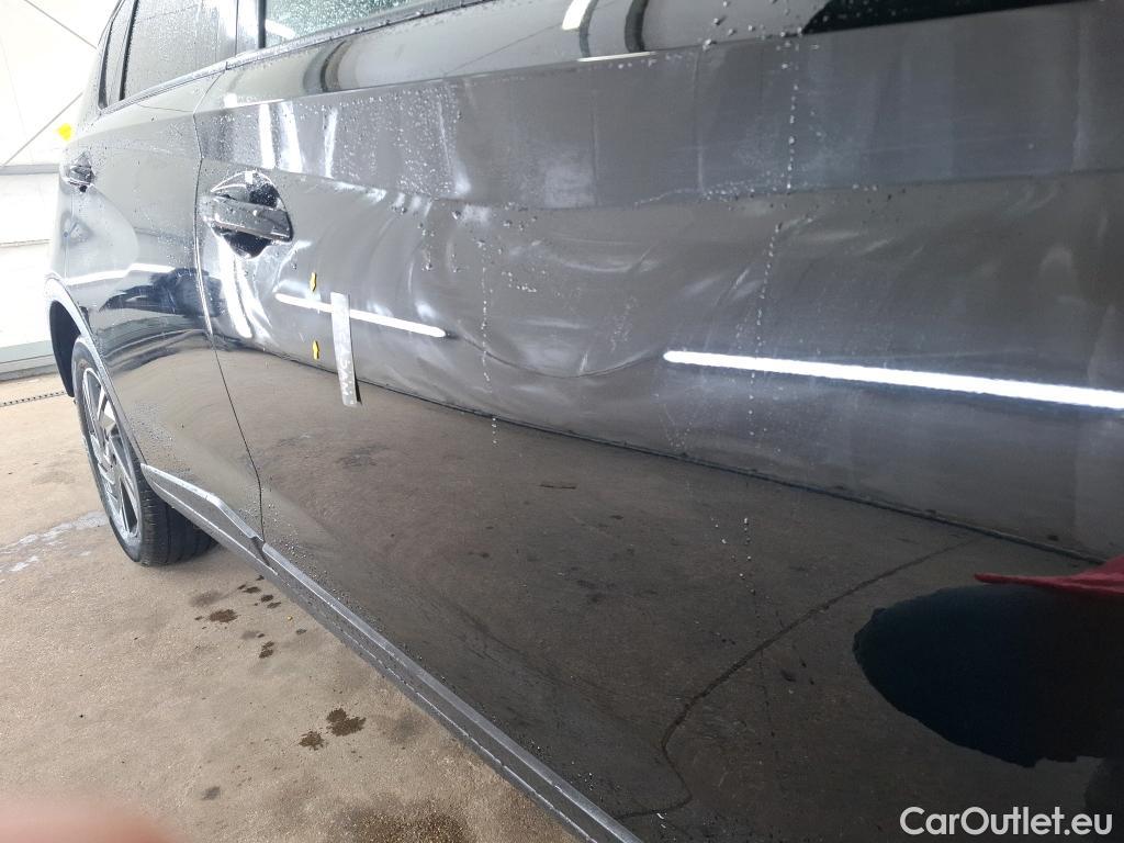  Hyundai  Bayon HYUNDAI  / 2021 / 5P / SUV 1.0 T-GDI 100 HYBRID 48V INTUITIVE #1