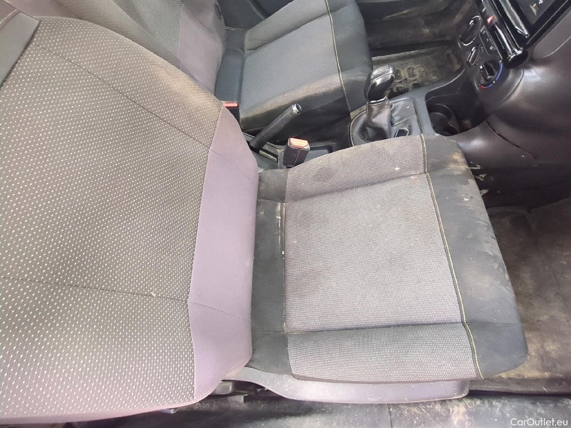  Citroen  C3  Société Feel 1.5 BlueHDI 100CV BVM5 E6dT #4