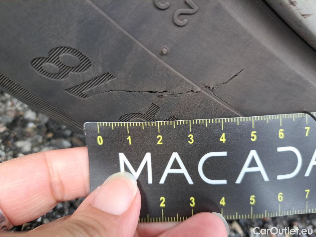  Citroen  C5 CITROEN  Aircross / 2018 / 5P / SUV Hybrid 225 ë-EAT8 Business #3