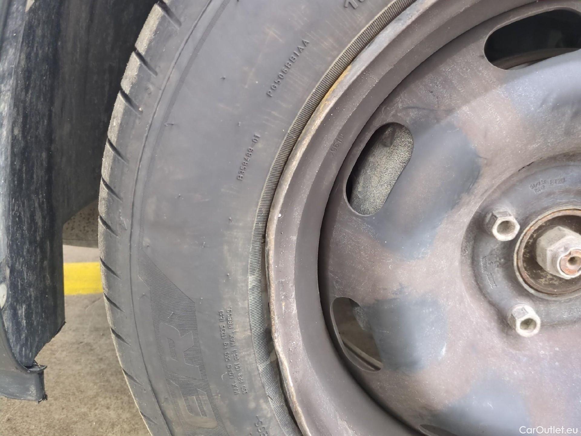  Citroen  C3  Société Feel 1.5 BlueHDI 100CV BVM5 E6dT #23