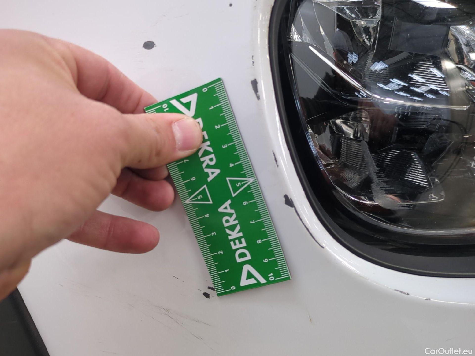  Citroen  C3  Société Feel 1.5 BlueHDI 100CV BVM5 E6dT #12