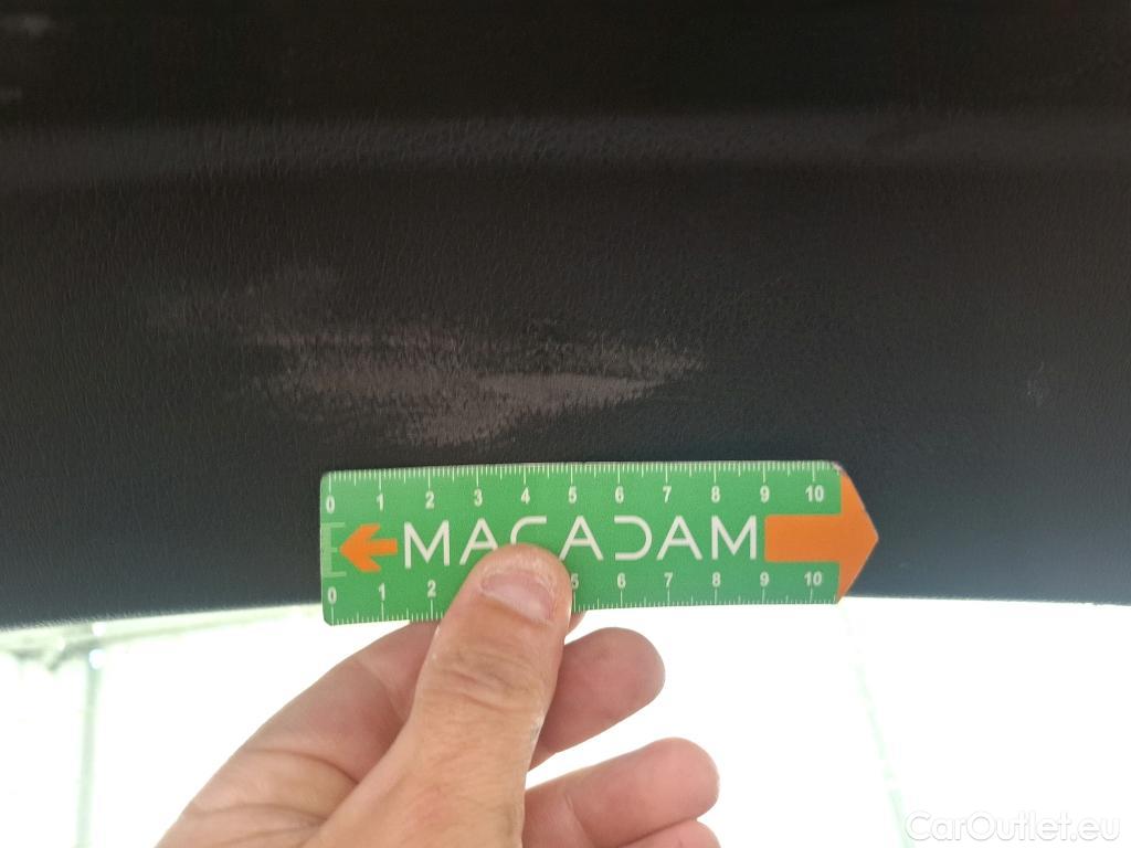  Mercedes  A-Klasse MERCEDES-BENZ Classe A Compact / 2018 / 5P / Berline A 180 Business Line 7G-DCT #32