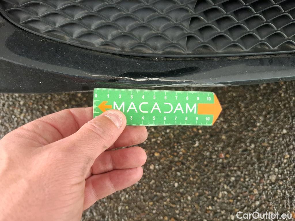  Mercedes  A-Klasse MERCEDES-BENZ Classe A Compact / 2018 / 5P / Berline A 180 Business Line 7G-DCT #6