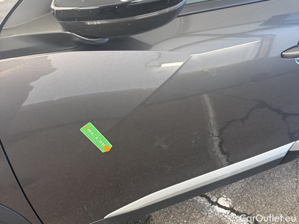  Peugeot  2008  Allure Pack 1.5 HDi 130CV BVA8 E6d #18