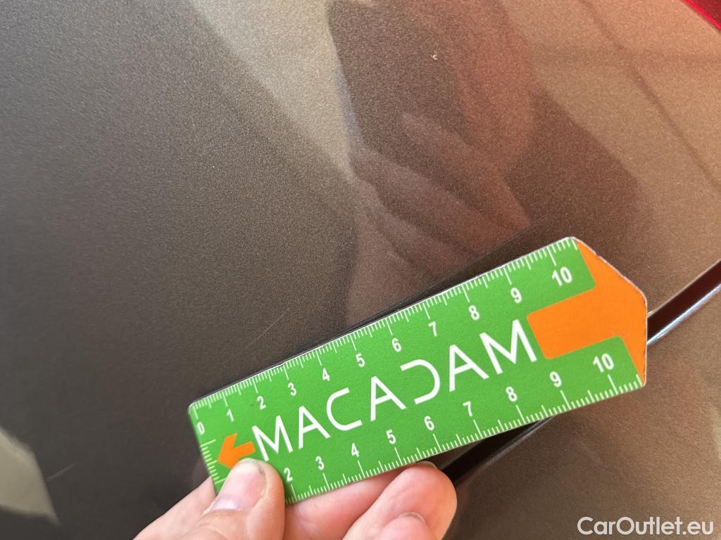  Peugeot  2008  Allure Pack 1.5 HDi 130CV BVA8 E6d #31