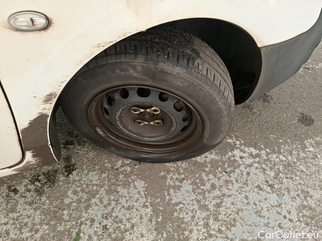  Peugeot  Partner  L1 Pro 1.6 HDi 75CV BVM5 E6 #37