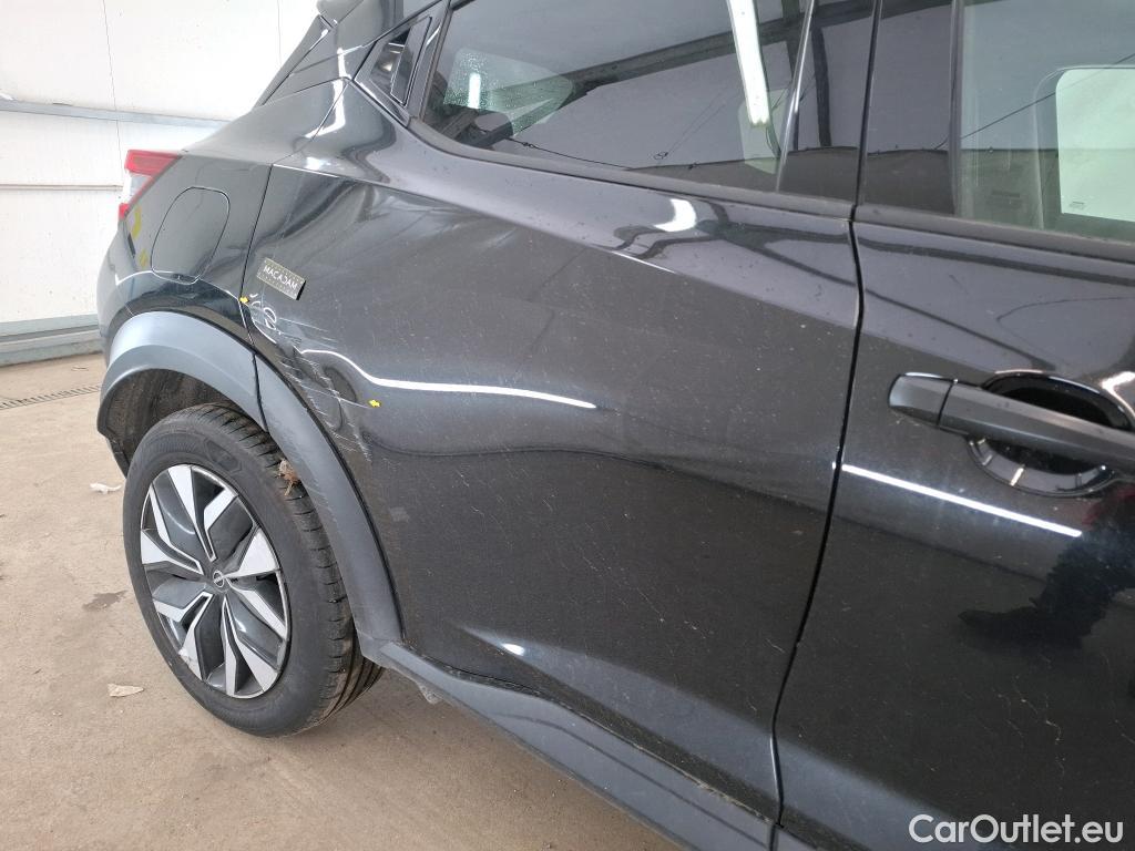  Nissan  Juke NISSAN  / 2019 / 5P / Crossover Hybrid 143 Business Edition #1