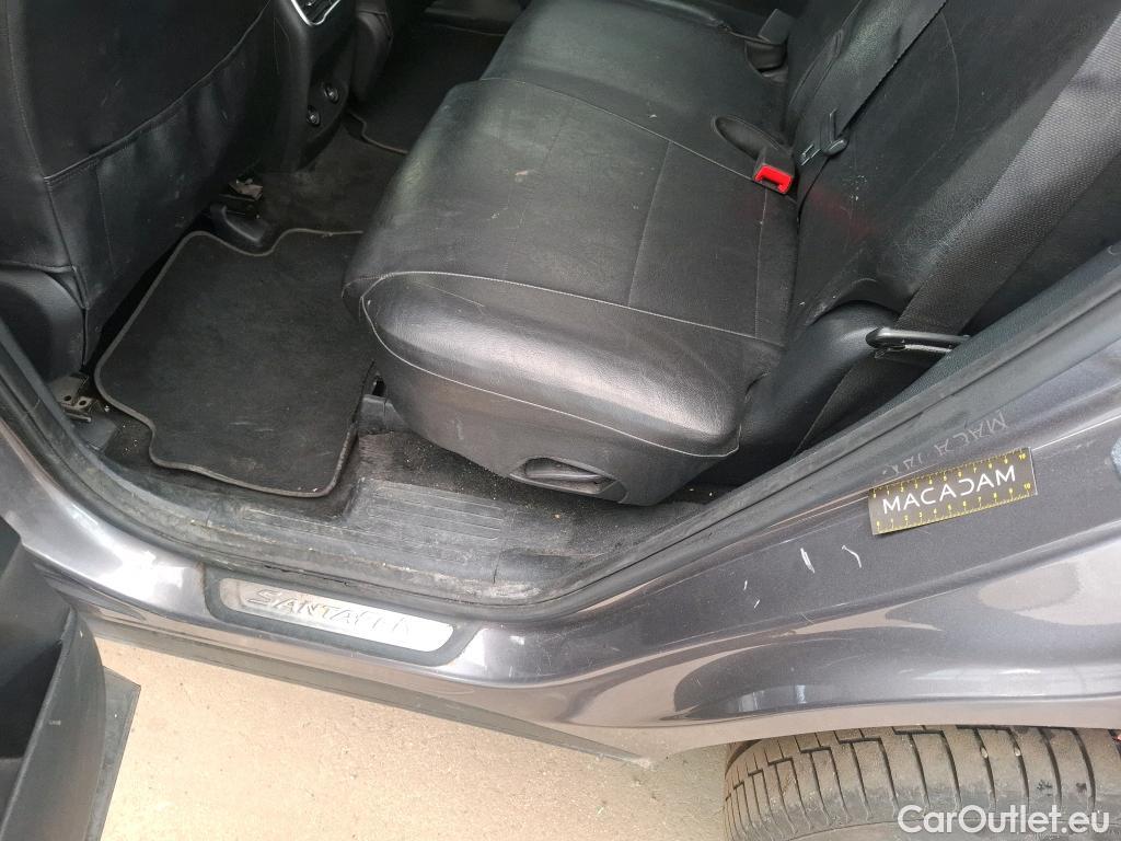  Hyundai  Santa Fe HYUNDAI  / 2020 / 5P / SUV 1.6 T-GDI 265 PHEV HTRAC BUSINESS AUTO #121