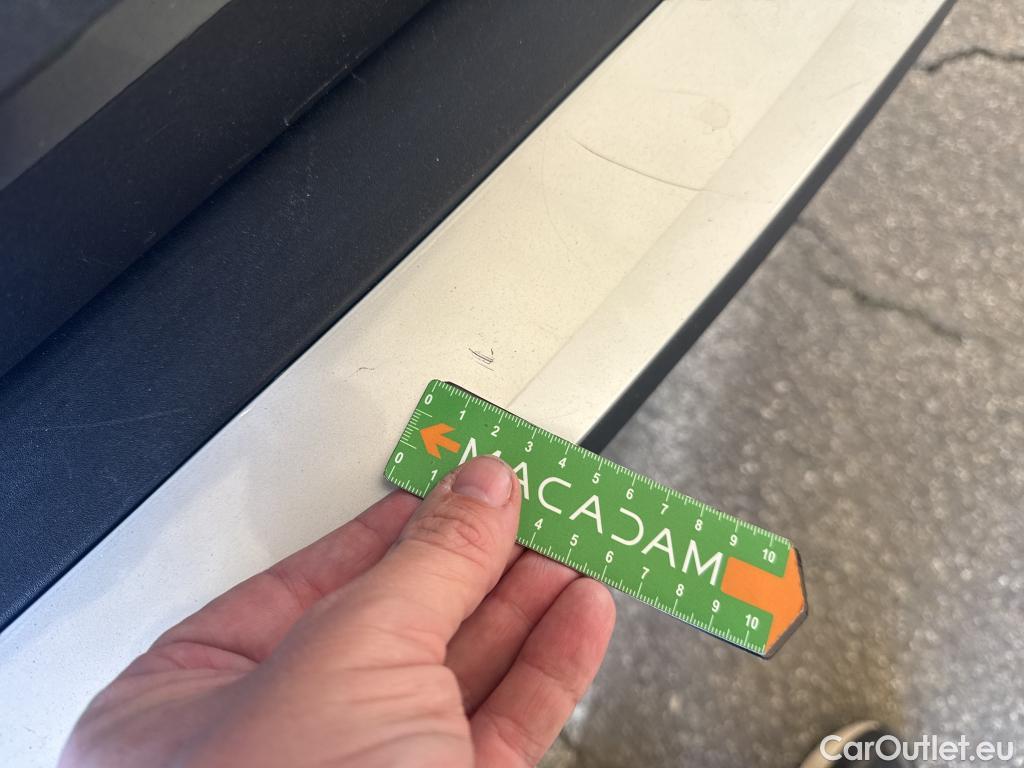  Peugeot  2008  Allure Pack 1.5 HDi 130CV BVA8 E6d #12