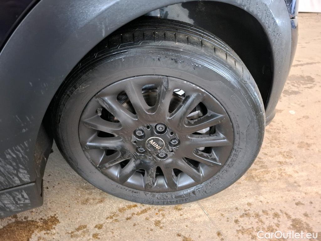  Mini  Mini   / 2021 / 3P / Berline Cooper Edition Camden 136 ch BVA7 #14