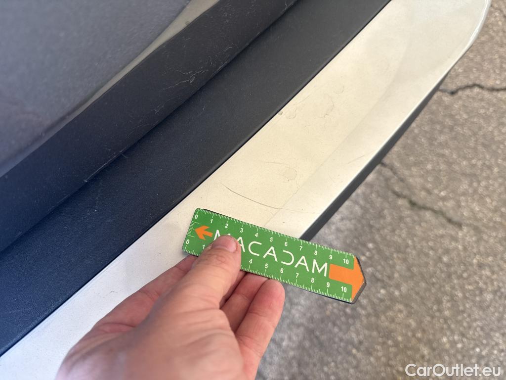  Peugeot  2008  Allure Pack 1.5 HDi 130CV BVA8 E6d #11