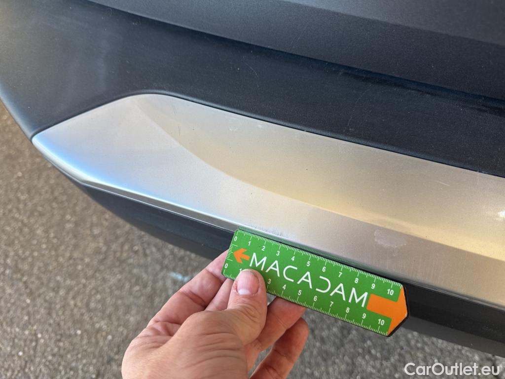  Peugeot  2008  Allure Pack 1.5 HDi 130CV BVA8 E6d #14