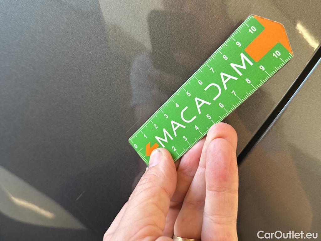  Peugeot  2008  Allure Pack 1.5 HDi 130CV BVA8 E6d #30