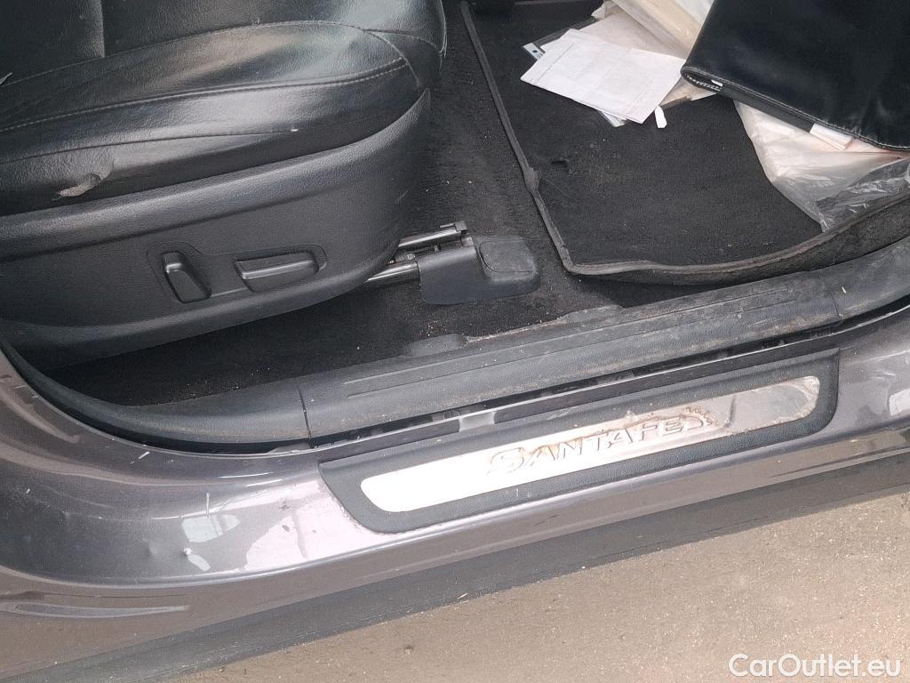  Hyundai  Santa Fe HYUNDAI  / 2020 / 5P / SUV 1.6 T-GDI 265 PHEV HTRAC BUSINESS AUTO #135