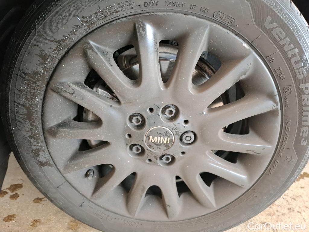  Mini  Mini   / 2021 / 3P / Berline Cooper Edition Camden 136 ch BVA7 #12