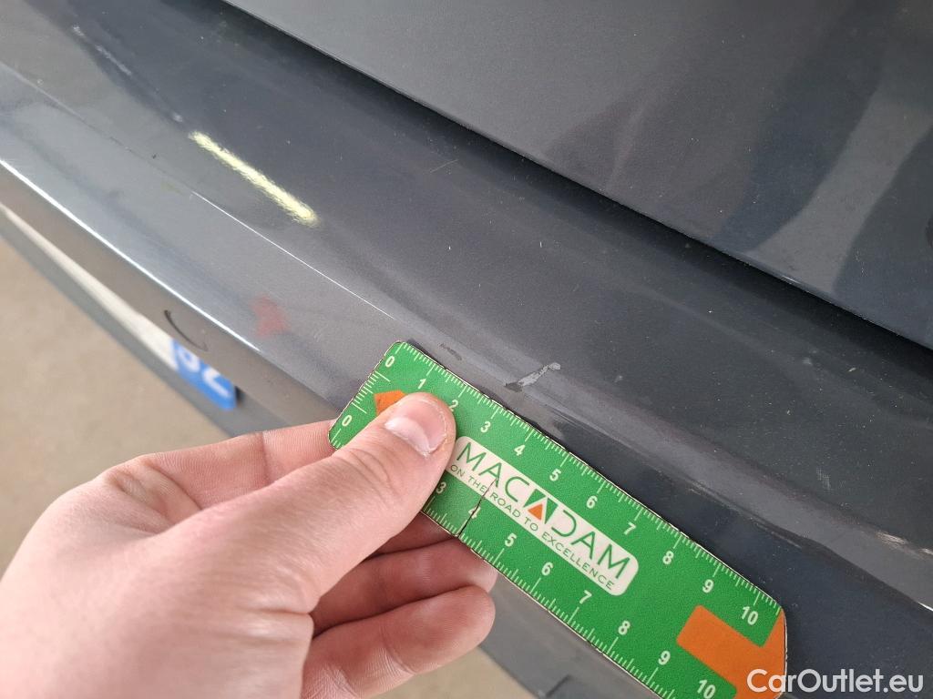  Volkswagen  Golf  VOLKSWAGEN / 2020 / 5P / Berline 1.5 eTSI OPF 150 DSG7 Life 1st #24