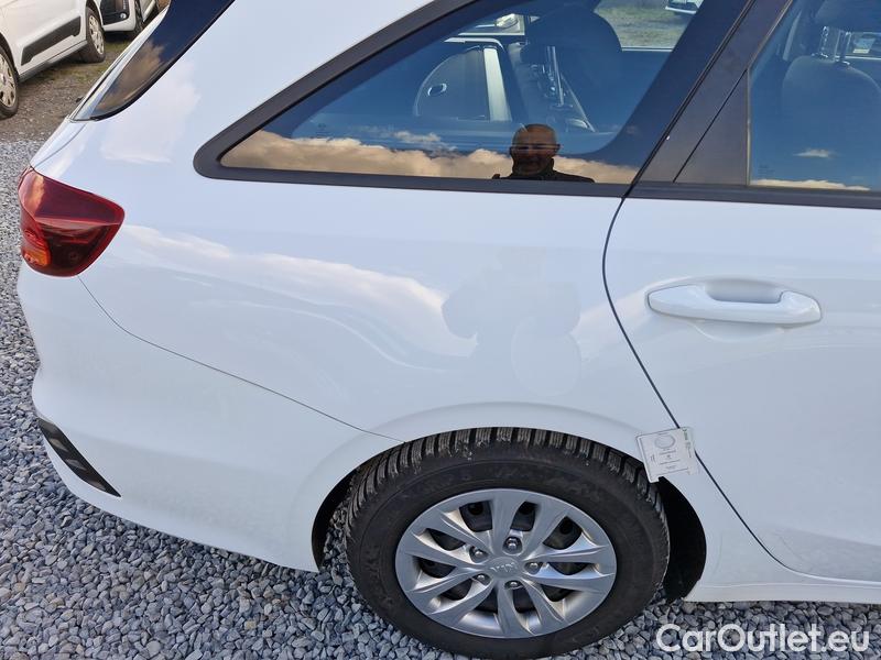  KIA  Cee'd Ceed  (CD) (2018->) Kombi  #29