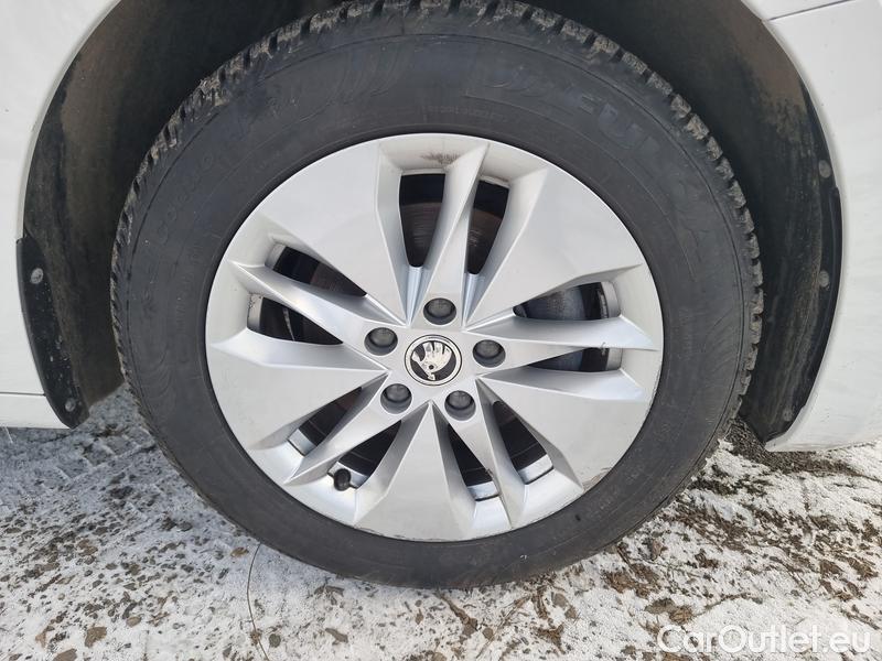  Skoda  Octavia  Combi (NX3)(2020) Oct.Combi 2.0TDI 85 Ambition #3