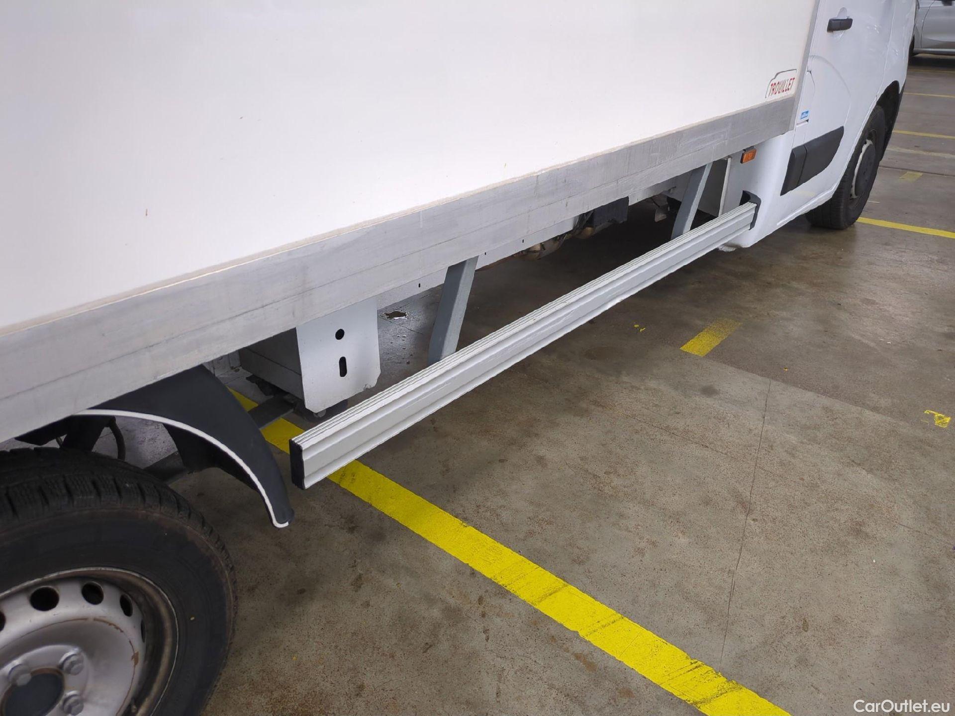  Renault  Master RENAULT  SC / 2019 / 2P / Châssis cabine CC Tr CF F3500 L3 Blue dCi 145 EVIE #13