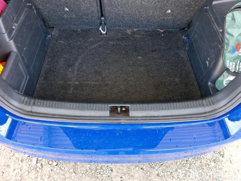  Skoda  Fabia  3 (2015)  1.0TSI 70 Active #10