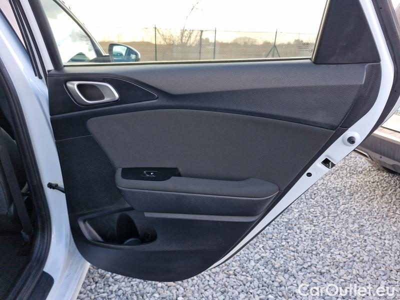  KIA  Cee'd Ceed  (CD) (2018->) Kombi  #32