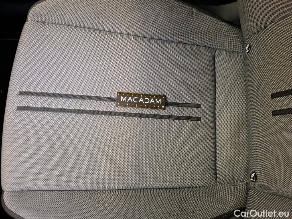  Seat  Leon SEAT  / 2020 / 5P / Berline 1.0 eTSI 110 DSG S&S Style Business #24